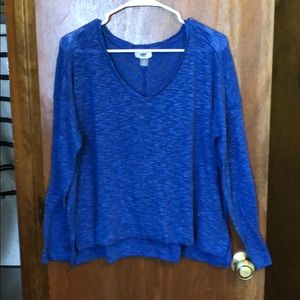 Blue loose fitting shirt